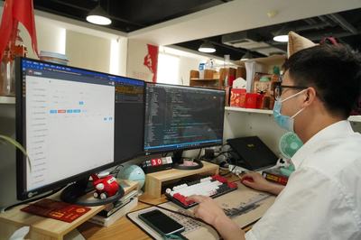 江南造船工業(yè)App團隊 將工廠“壓縮”進手機小程序，實現(xiàn)生產(chǎn)管理“一網(wǎng)通辦”